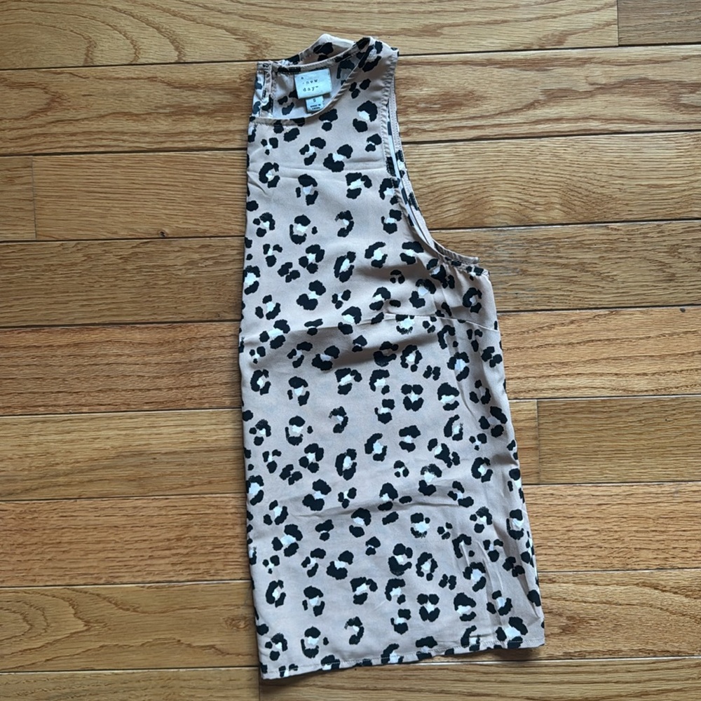 Tank Top - Picture 5 of 6